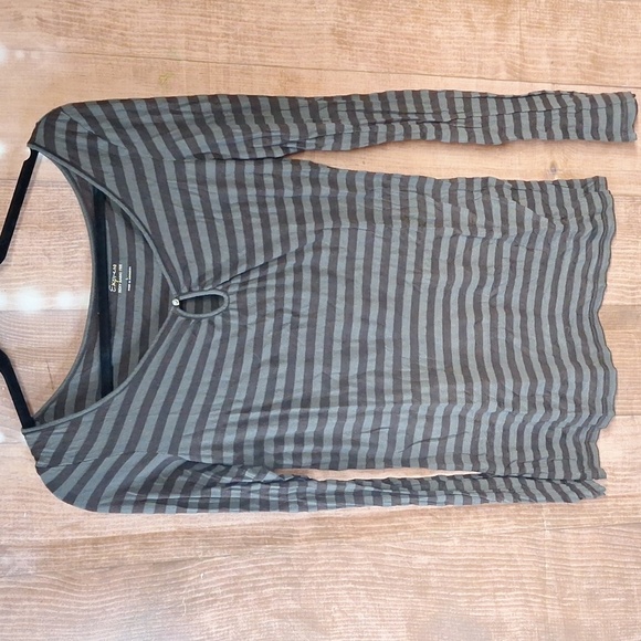 EXPRESS SEXY BASIC TEE SIZE LARGE STRIPED LONG SLEEVE - Picture 1 of 5
